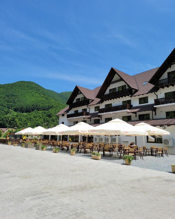 Nedei Hotel&Spa Transalpina Martinie Exterior photo